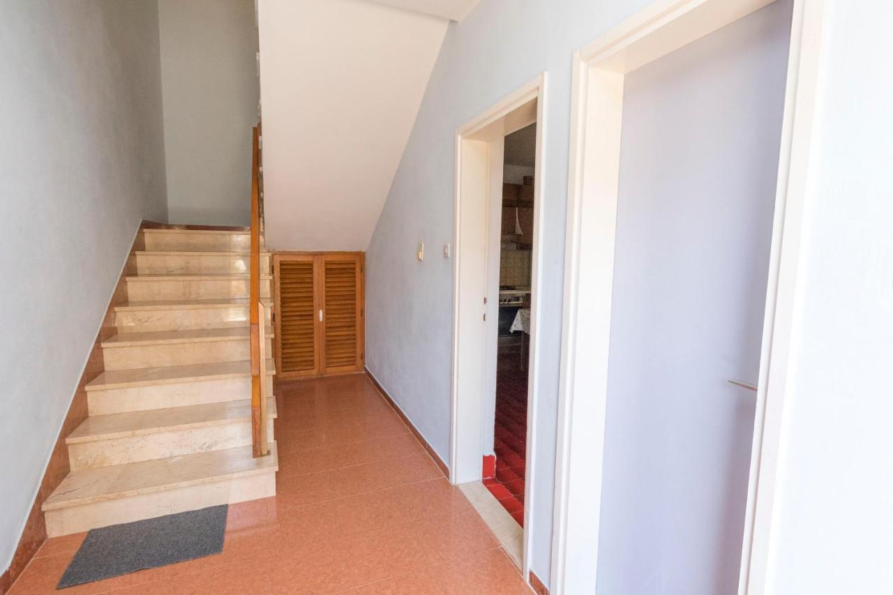 Apartment Smiljan Примоштен Экстерьер фото